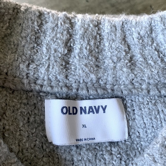 OLD NAVY Cozy Oversized Pullover Boucle Crew Neck Sweater - Light Grey Heather - Picture 10 of 12